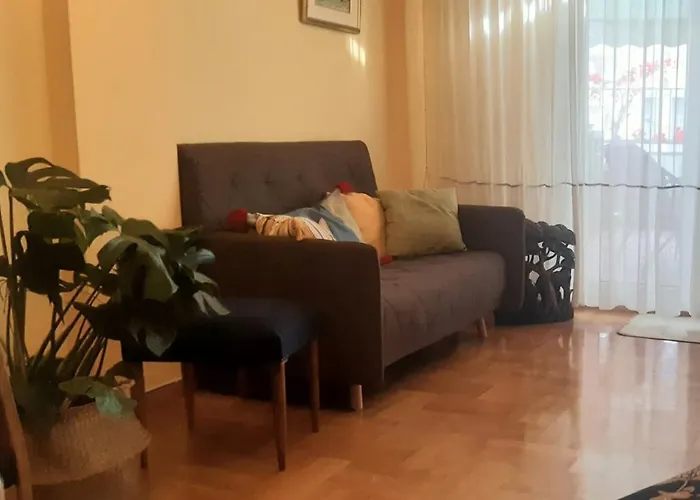 το σπίτι της μυρσίνης * Volos