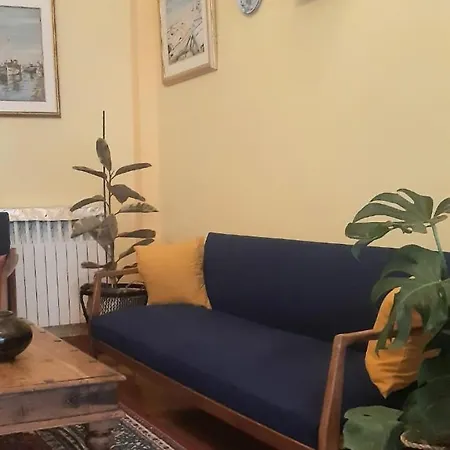 το σπίτι της μυρσίνης Appartement Vólos